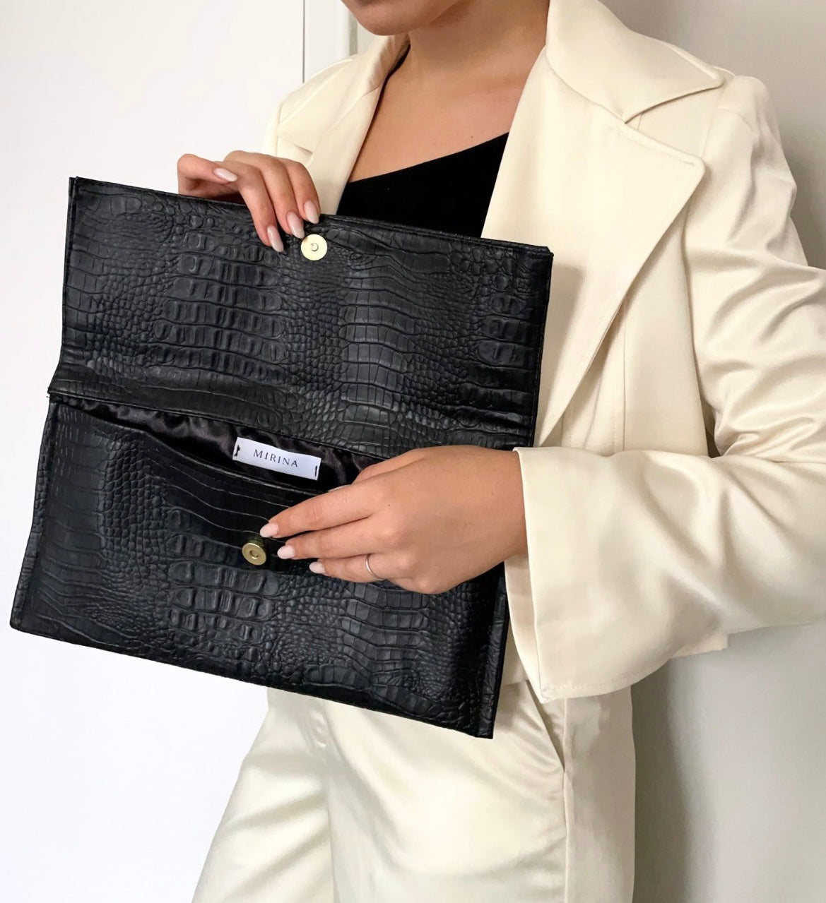 ECLISSE – Black Croc-Effect
